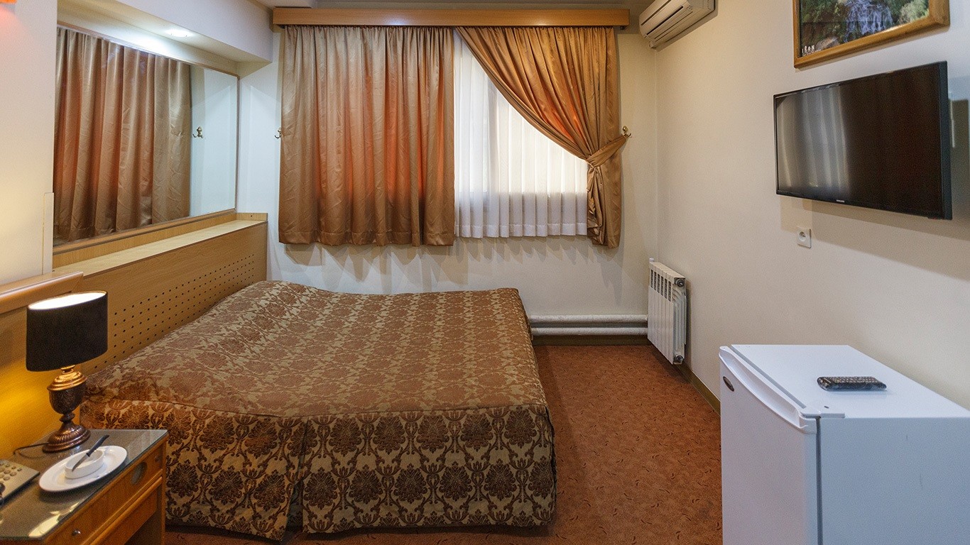 هتل ساسان شیراز آپارتمان سوئیت کاشت مو